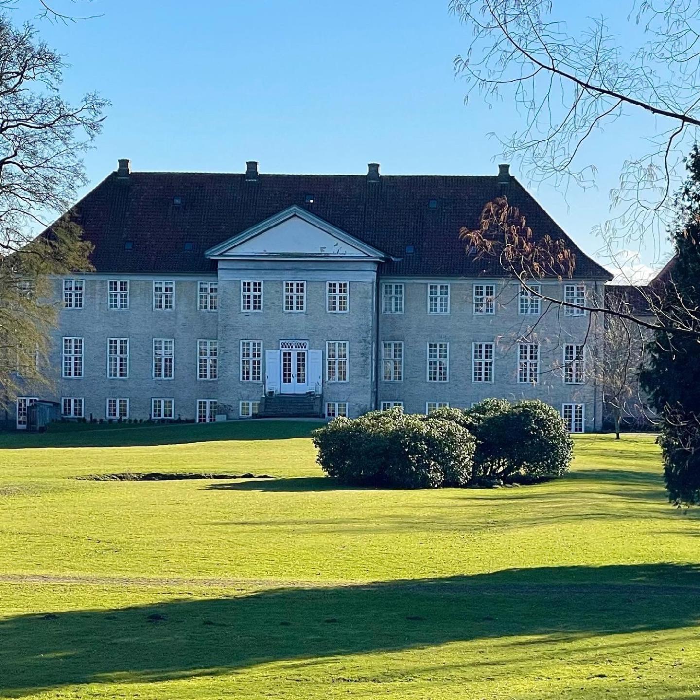 Skjoldenaesholm Slot Hotel Jystrup Exterior photo