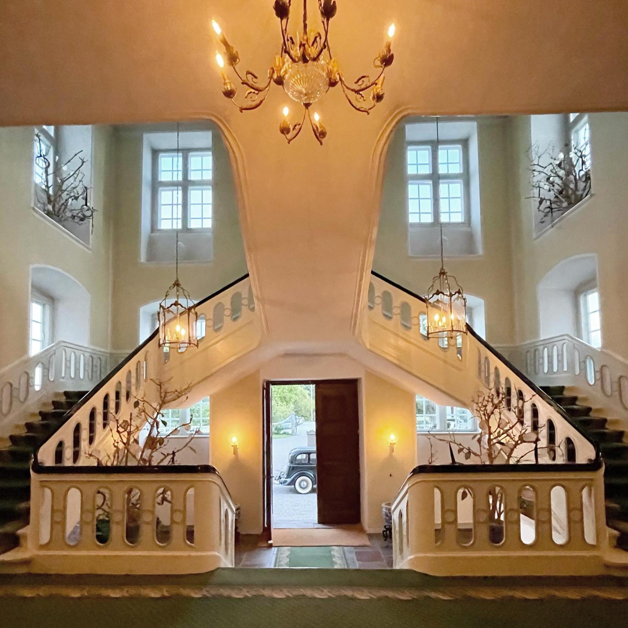 Skjoldenaesholm Slot Hotel Jystrup Exterior photo